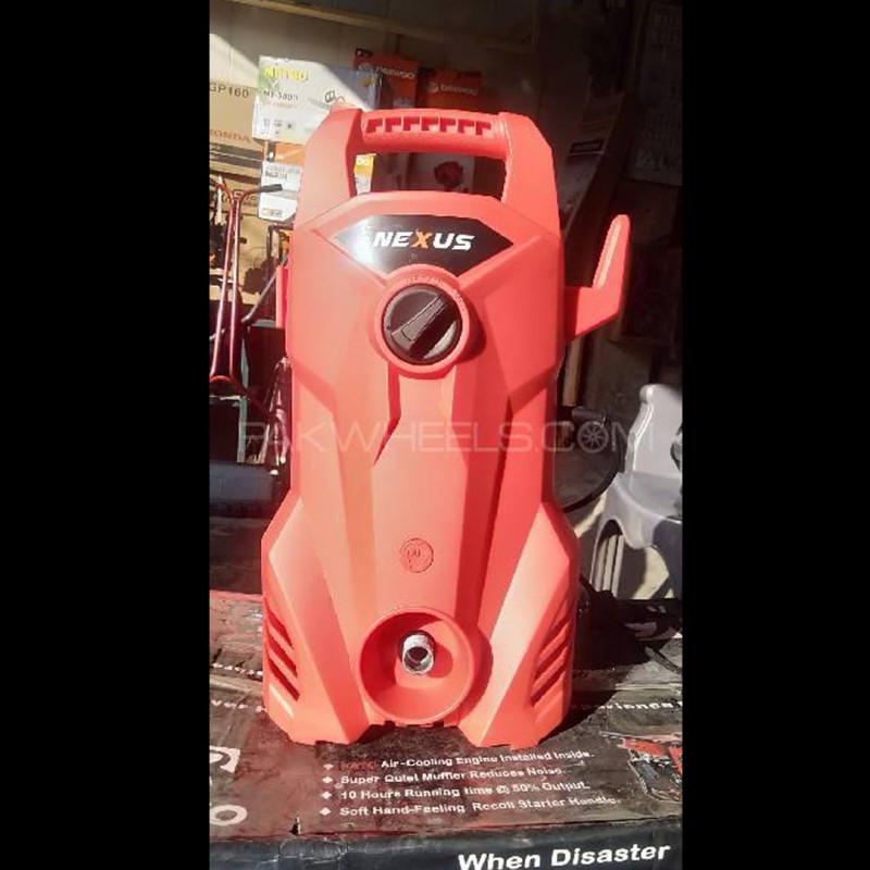 Nexus Pressure Washer