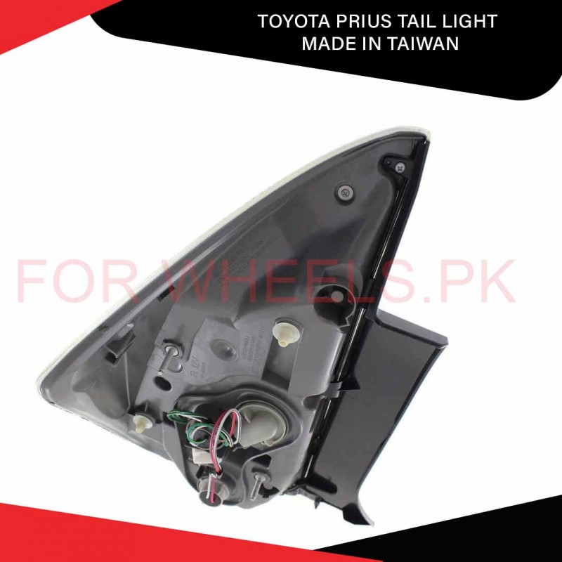 Toyota Prius Tail Light Made In Taiwan