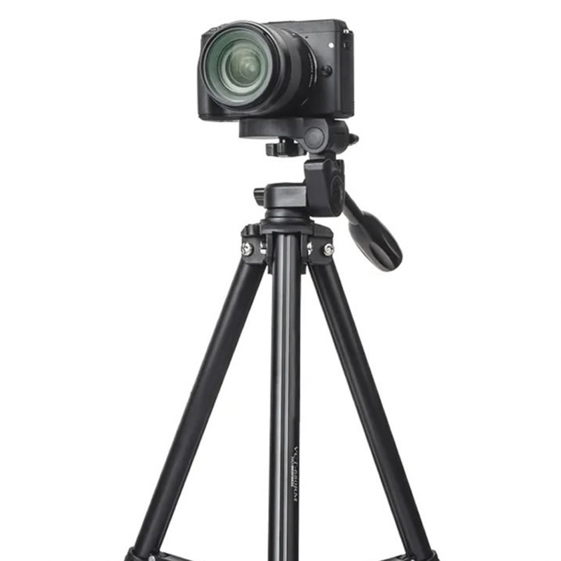 Yungteng Tripod Stand VCT680RM - Stable Photography Support | Shopright.pk