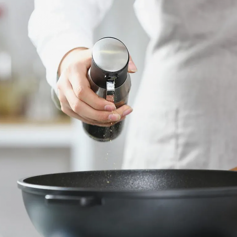 2 in 1 Olive Oil Spray