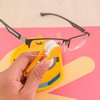 Glasses Facilitate Cleaning Wipe